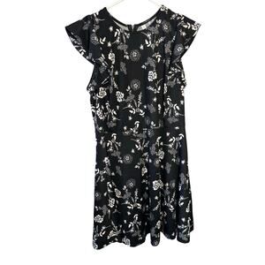 Xhilaration Black And White Floral Flutter Sleeve Dress Size Large